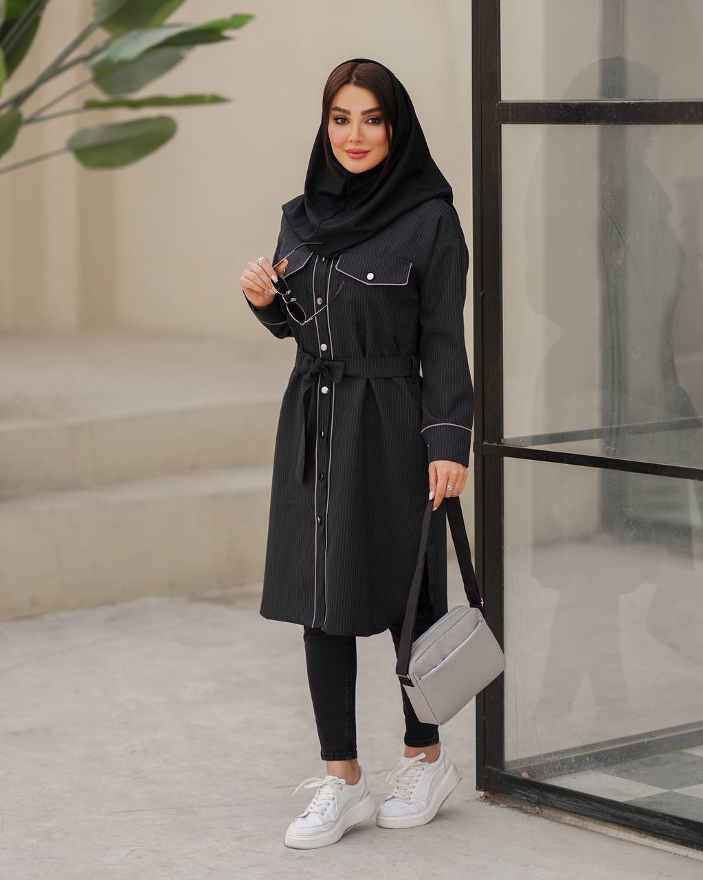 مانتو دانشجویی دیپلمات بلند مغزی دوزی زنانه کد 109