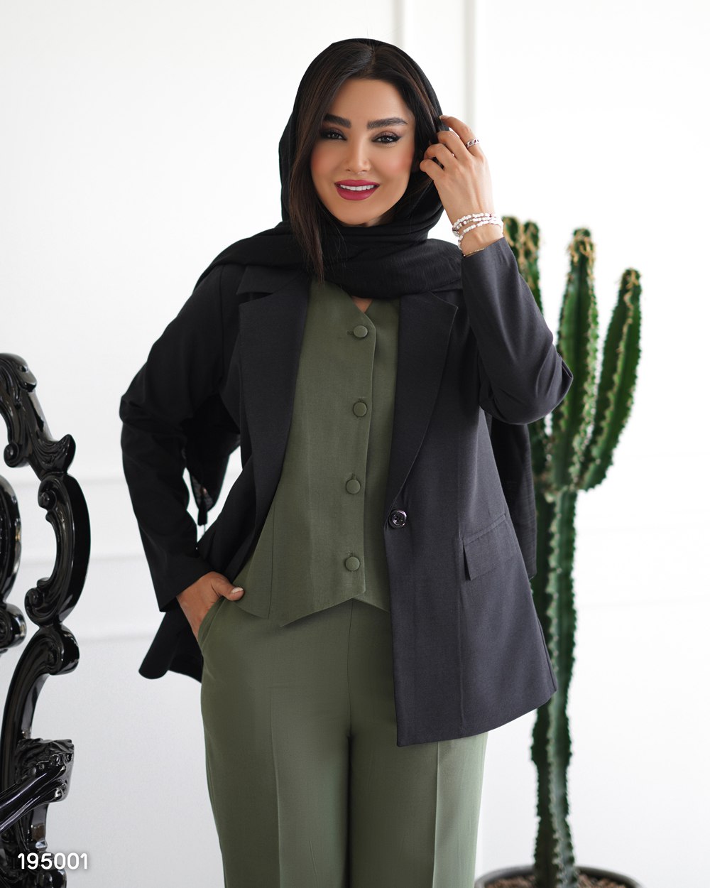 ست سه تیکه زنانه مدل گیلانا کد 1950