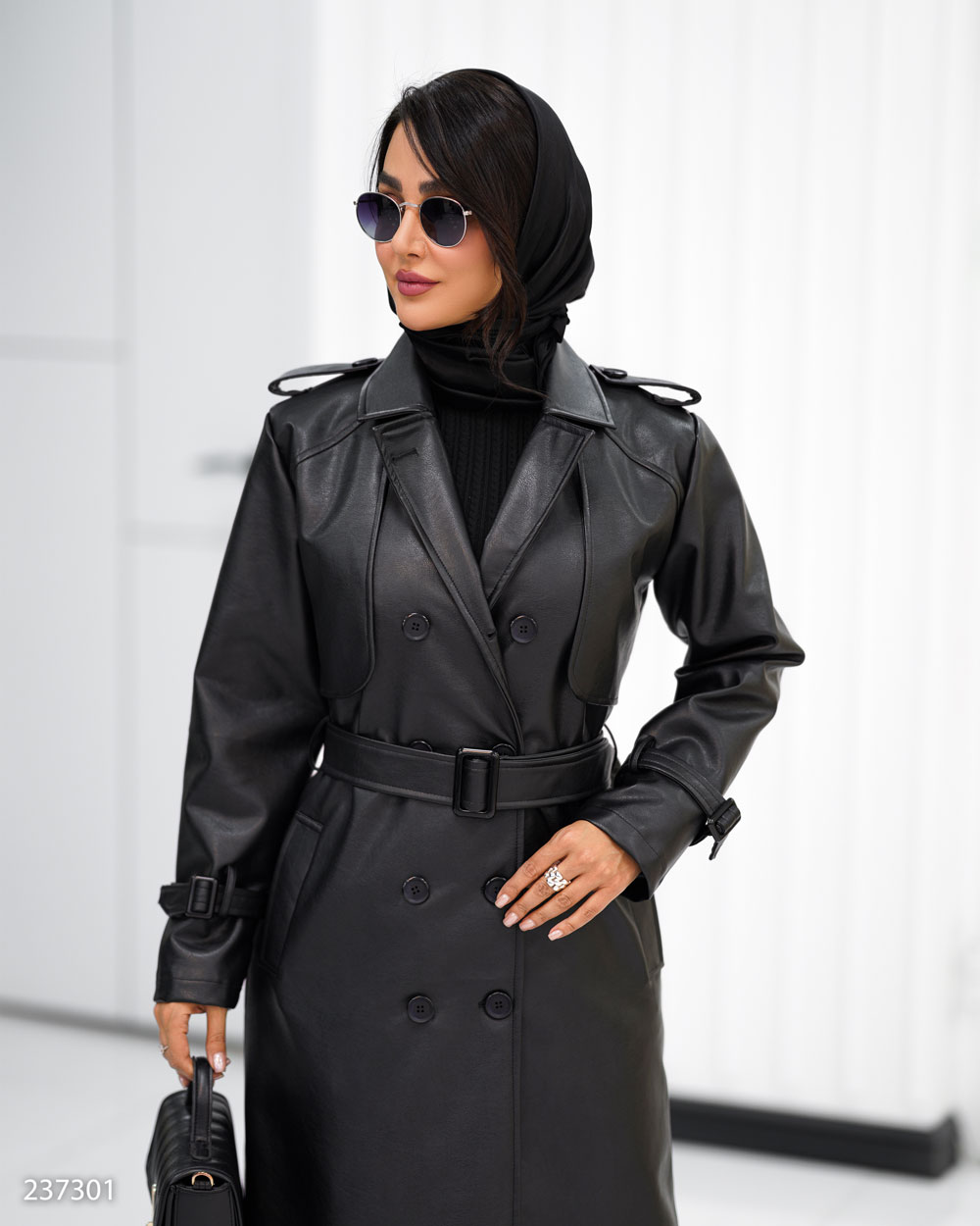 پالتو چرم زنانه مدل شبرنگ کد 2373