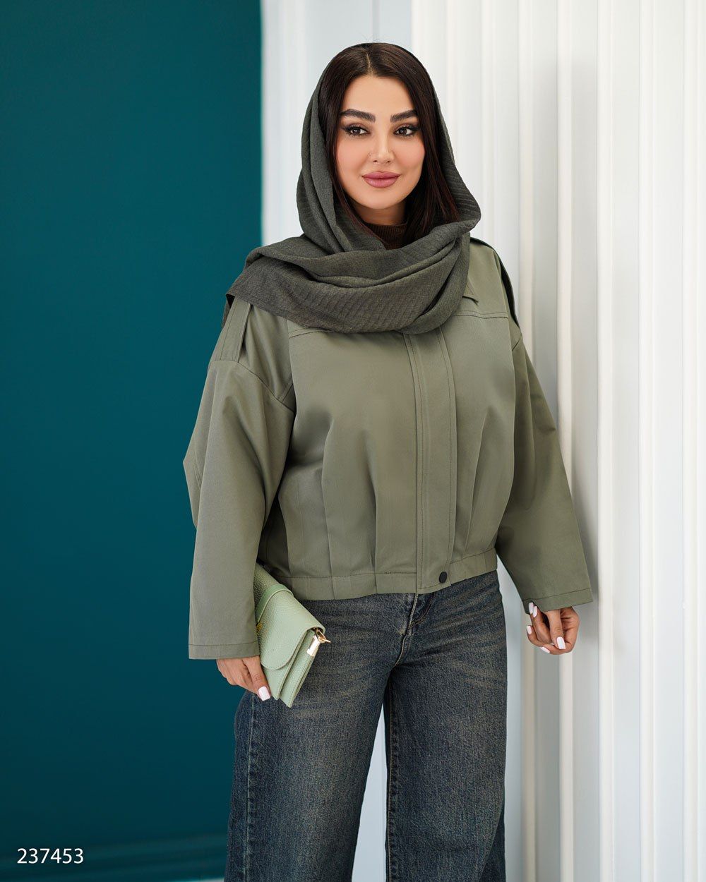 بامبر جکت زنانه مدل لاویا کد 2374